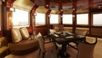 Motor yacht E&E glass bridge on the upper deck